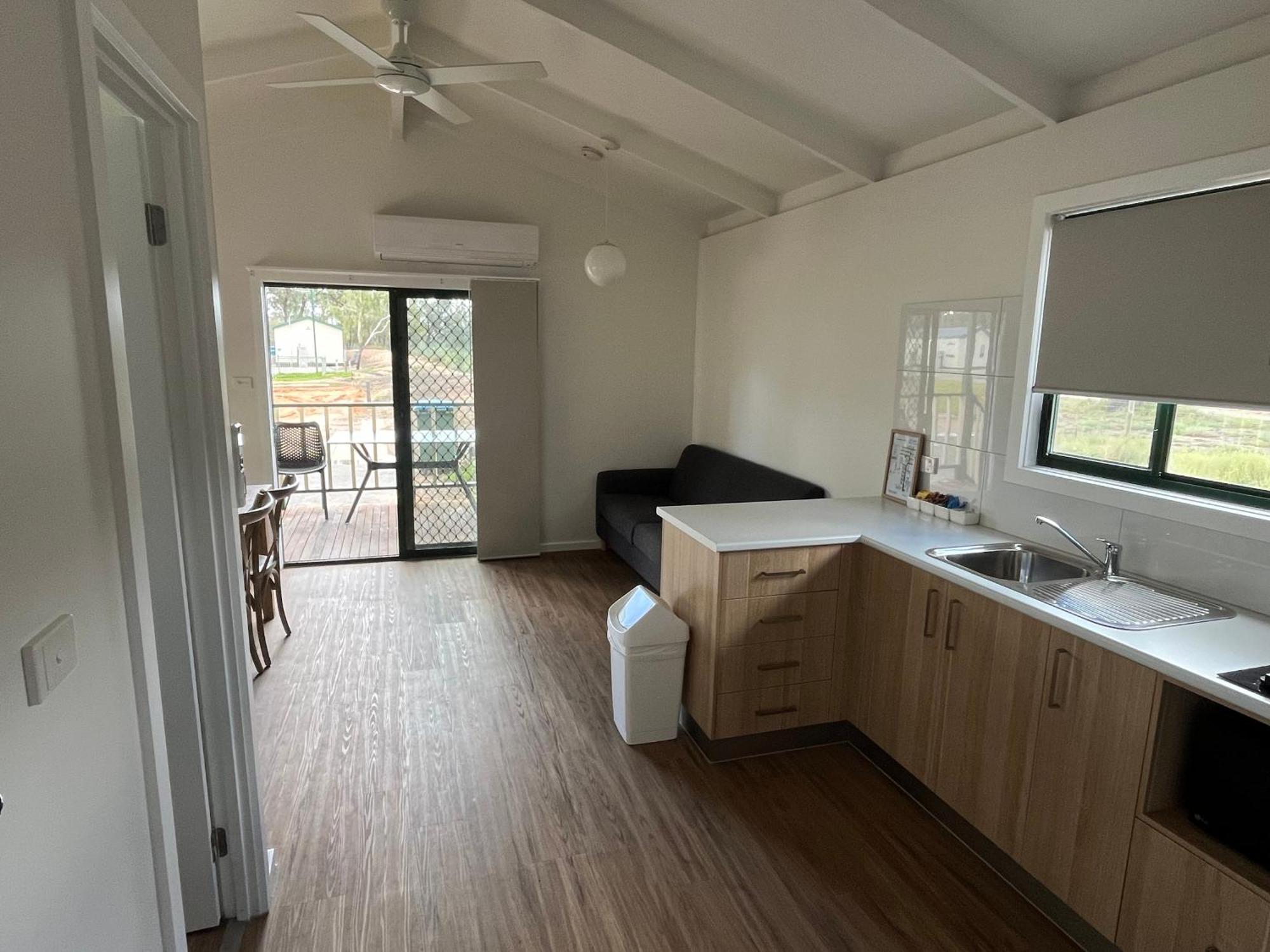 Nrma Mildura Riverside Holiday Park Экстерьер фото