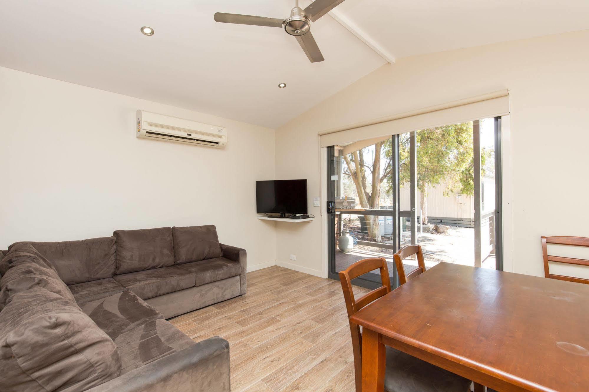 Nrma Mildura Riverside Holiday Park Экстерьер фото
