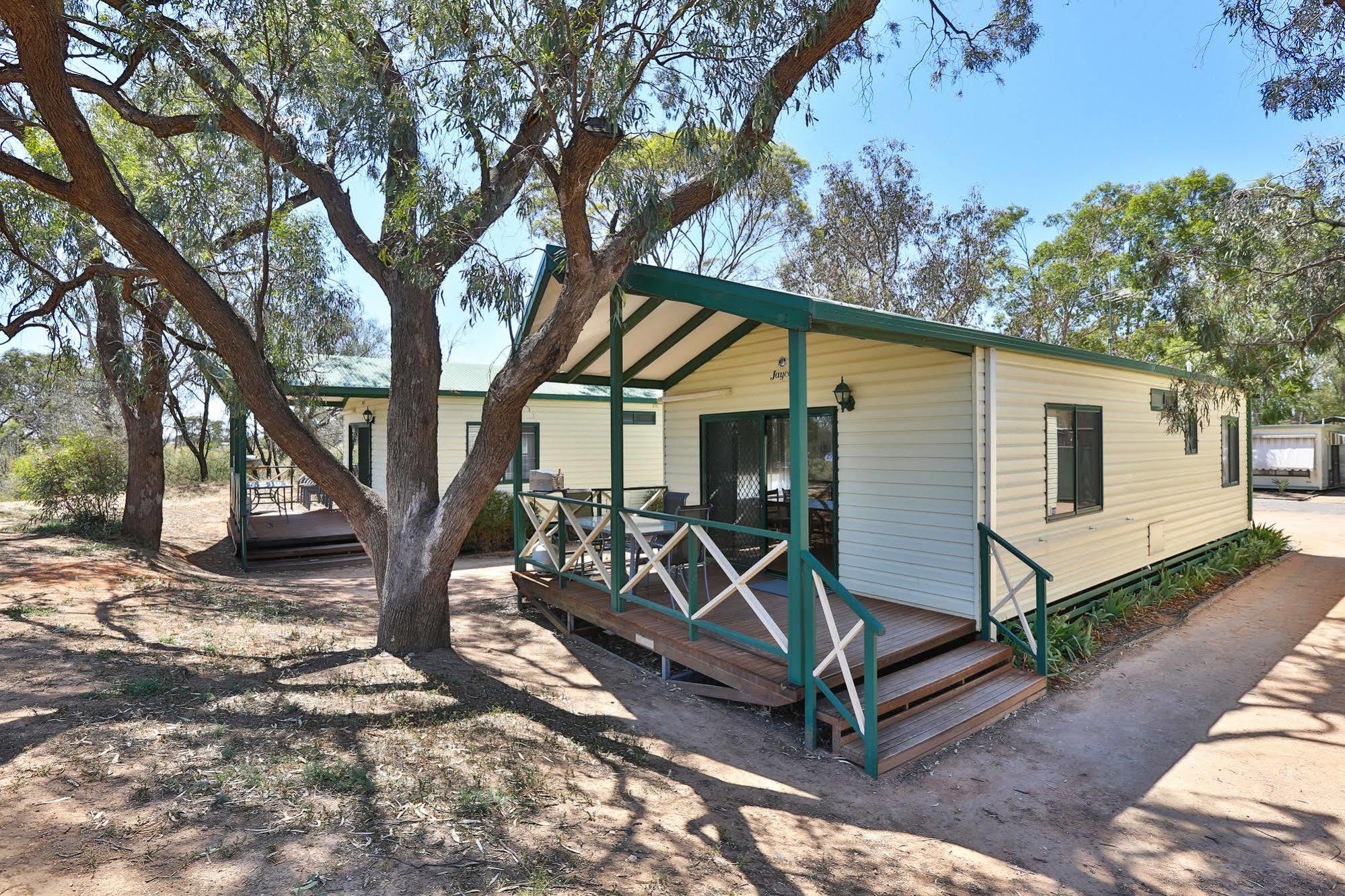 Nrma Mildura Riverside Holiday Park Экстерьер фото