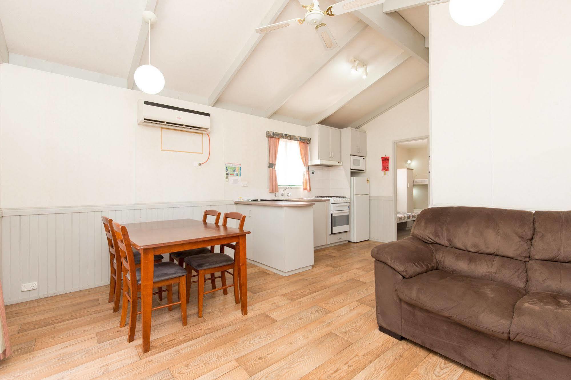 Nrma Mildura Riverside Holiday Park Экстерьер фото